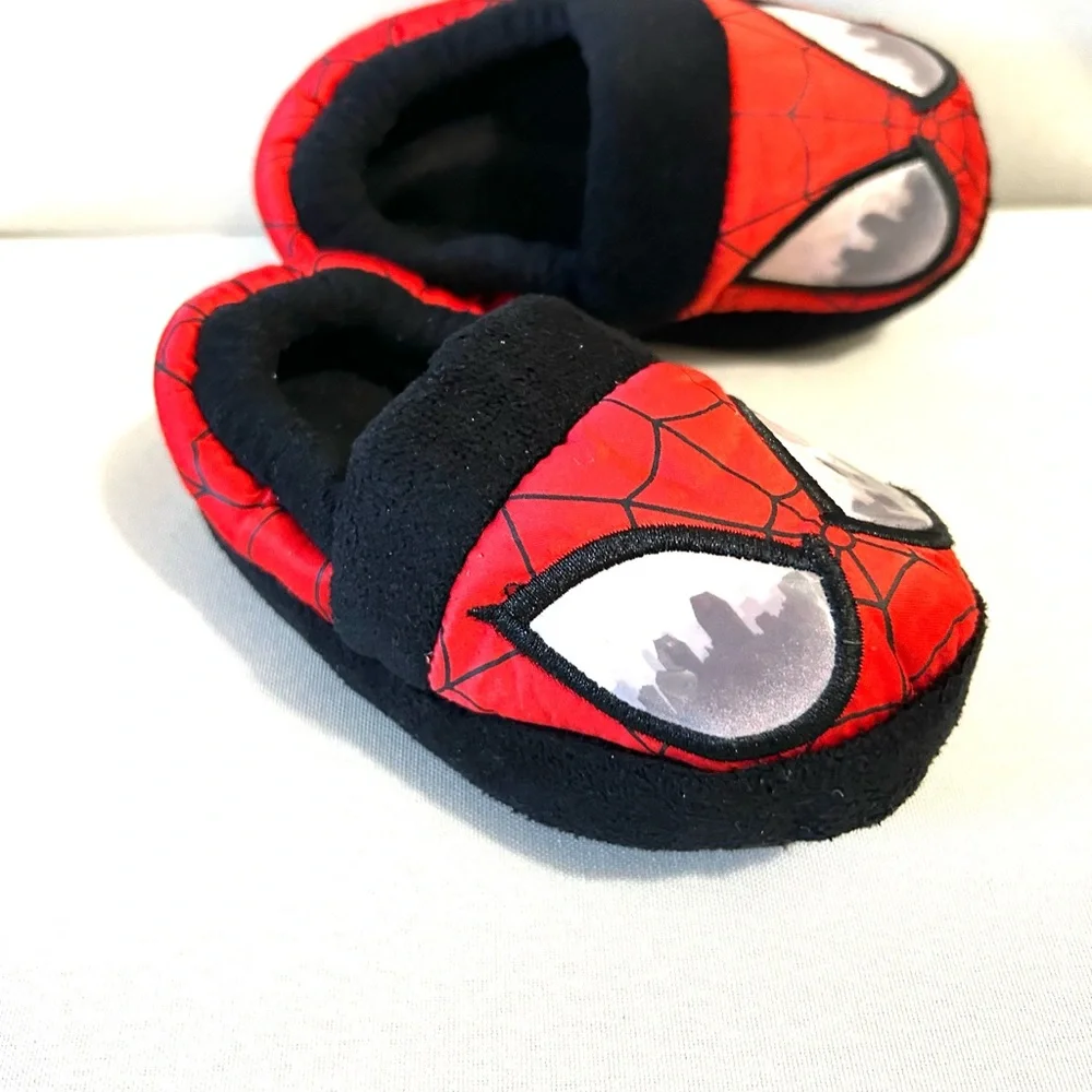 Marvel Spider Man  Red Unisex Kids Youth Non Slip Slippers Shoes